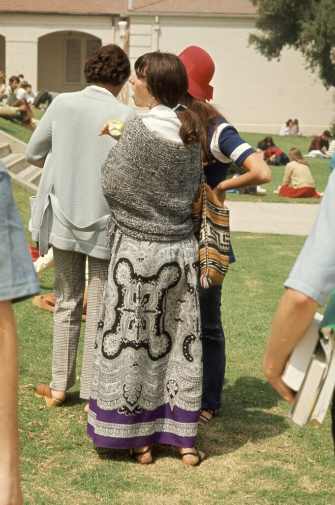 Highschoolers In 'Hippy' Fashions