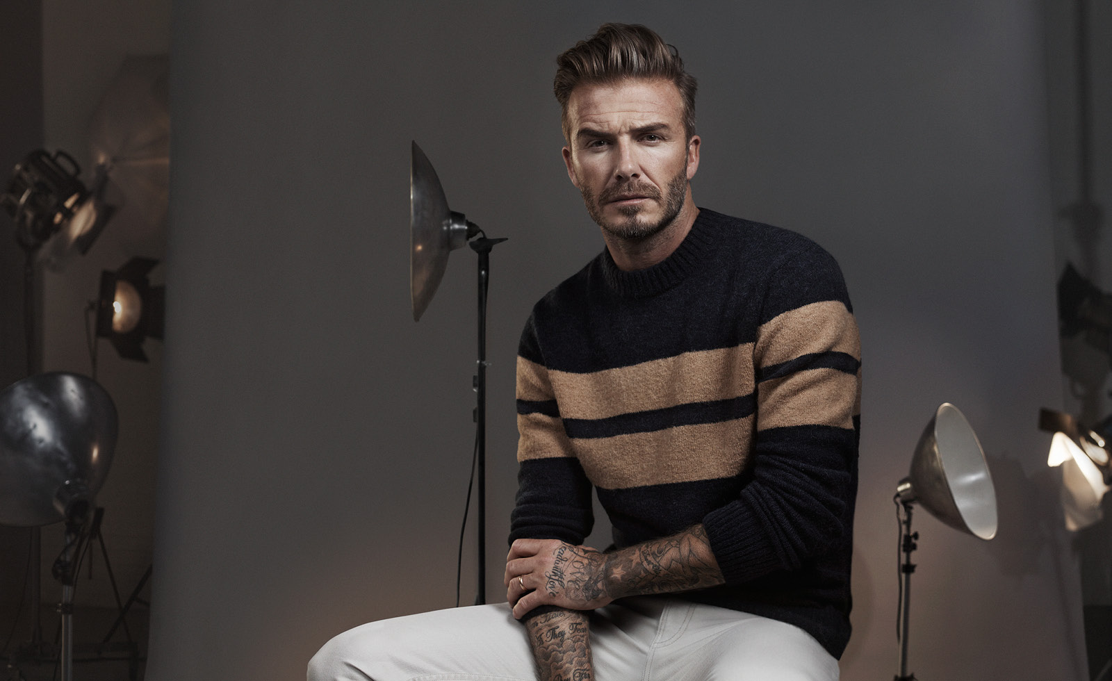 hm-modern-essentials-selected-by-david-beckham-autumn-fashion-2015-03