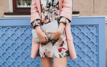 Young,Beautiful,Stylish,Woman,Walking,In,Street,In,Pink,Coat,