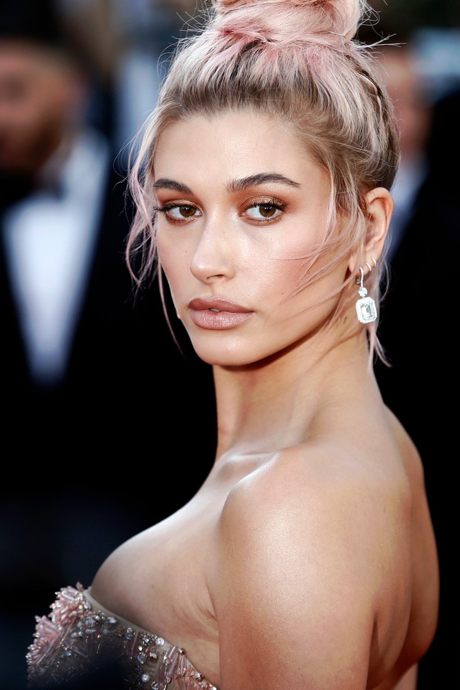 Cannes,,France,-,May,12:,Hailey,Baldwin,Attends,The,Screening