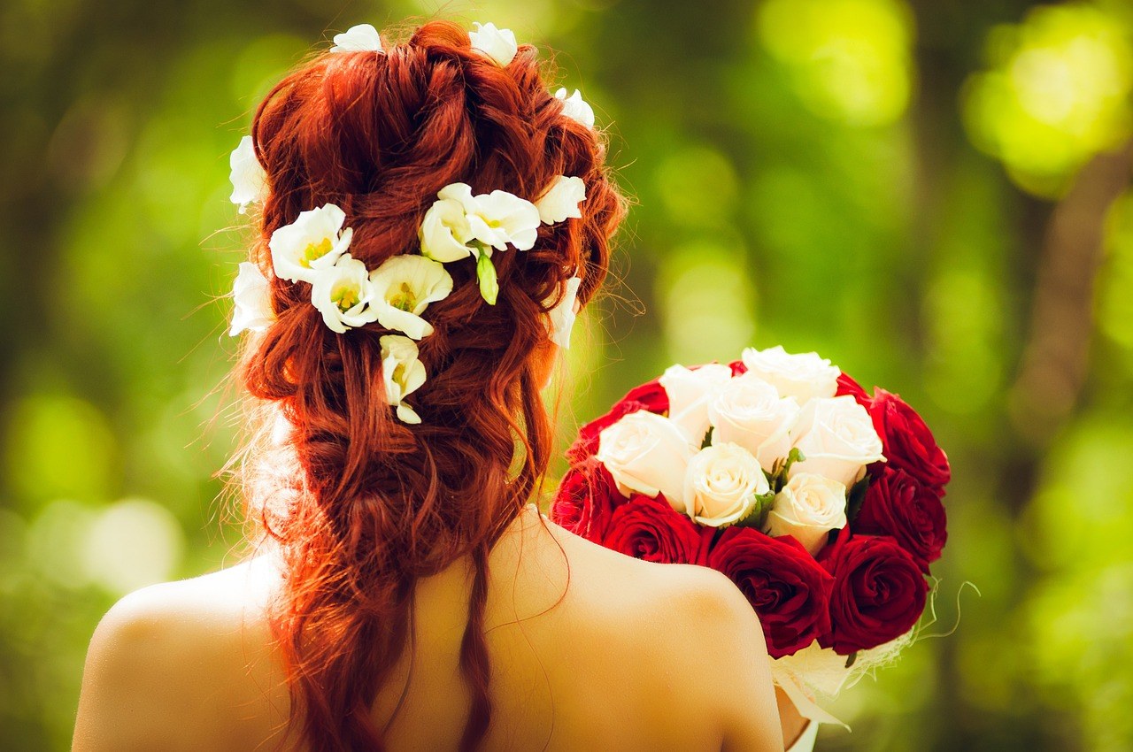 bride, flower background, wedding